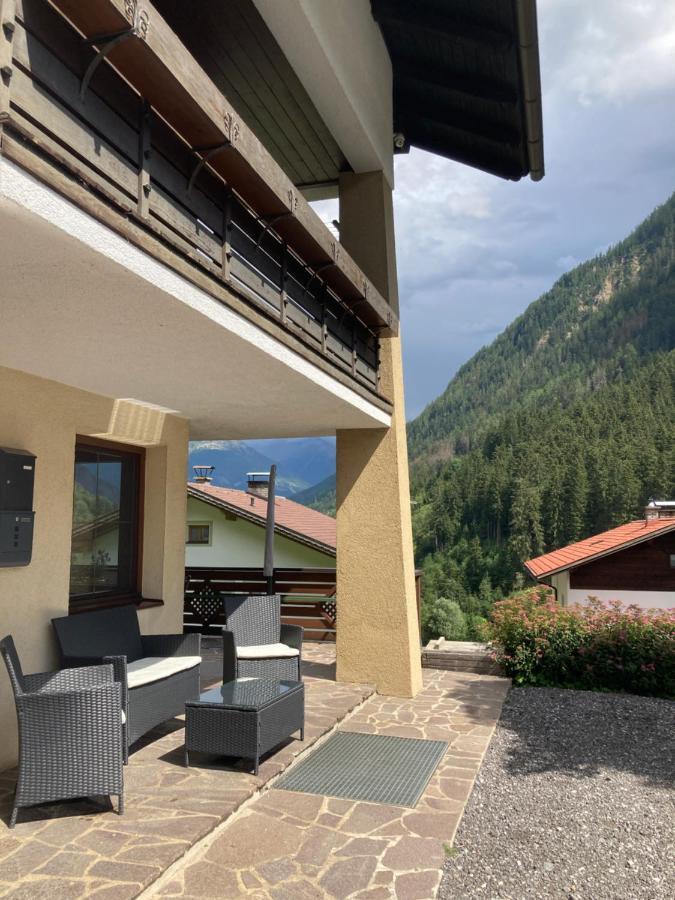 Haus Waldblick Daire Hopfgarten in Defereggen Dış mekan fotoğraf
